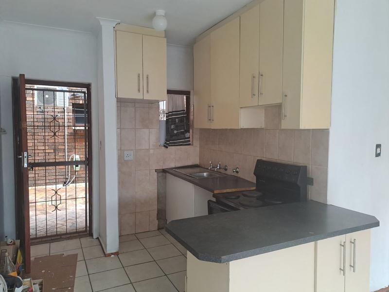 To Let 2 Bedroom Property for Rent in Brackenfell Western Cape